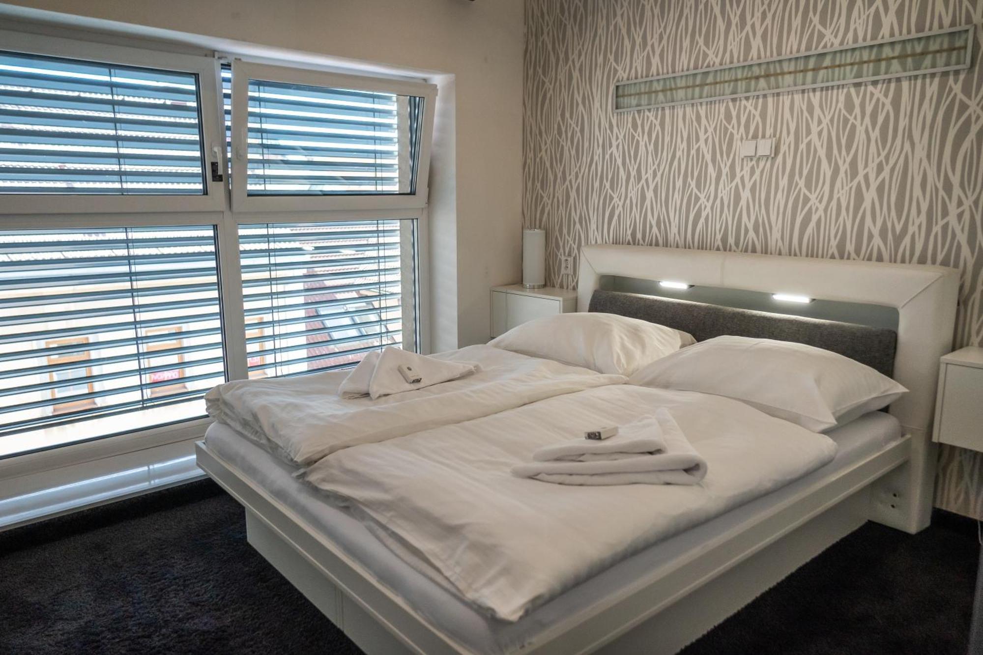 Hotel Plzeň Dış mekan fotoğraf