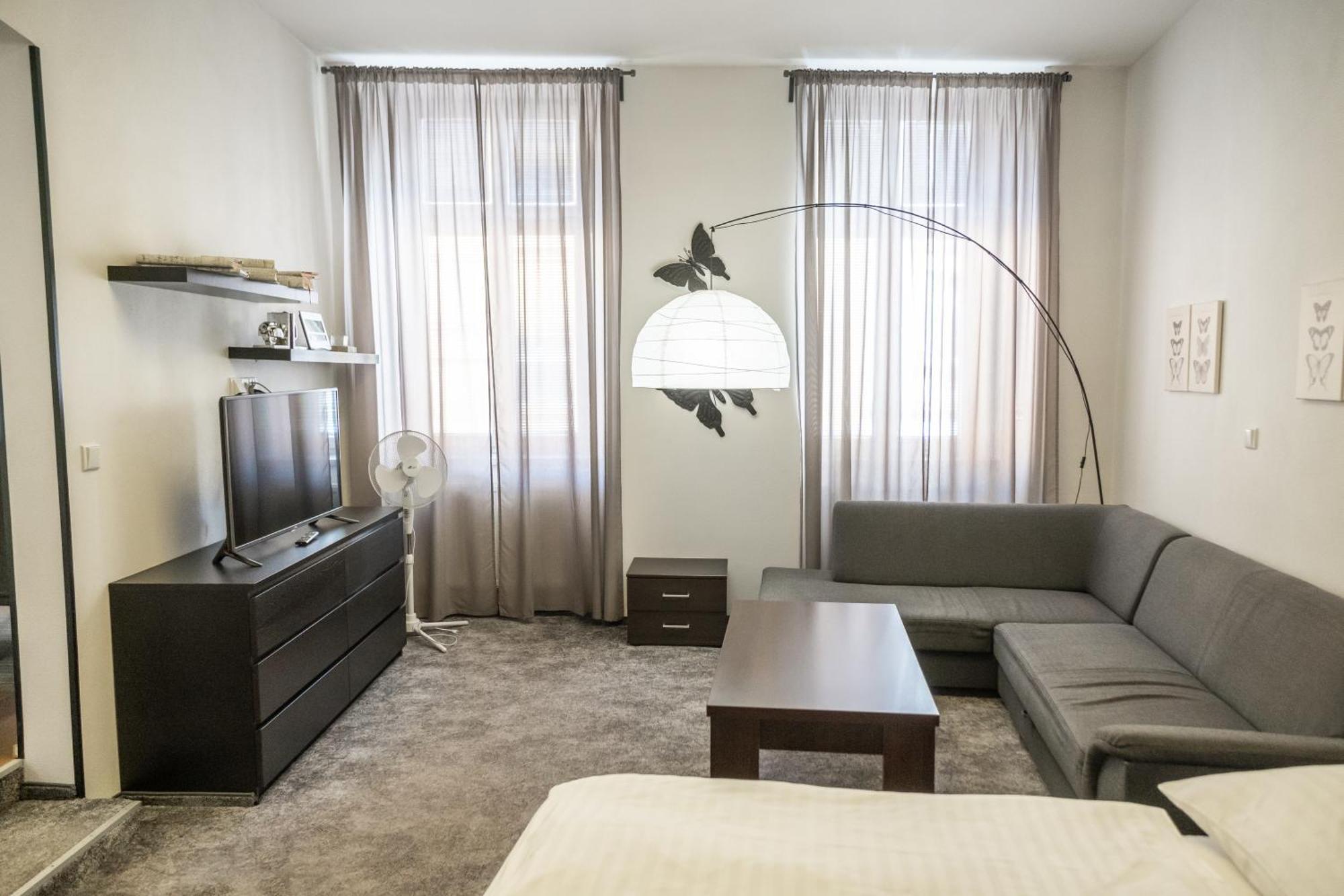 Hotel Plzeň Dış mekan fotoğraf