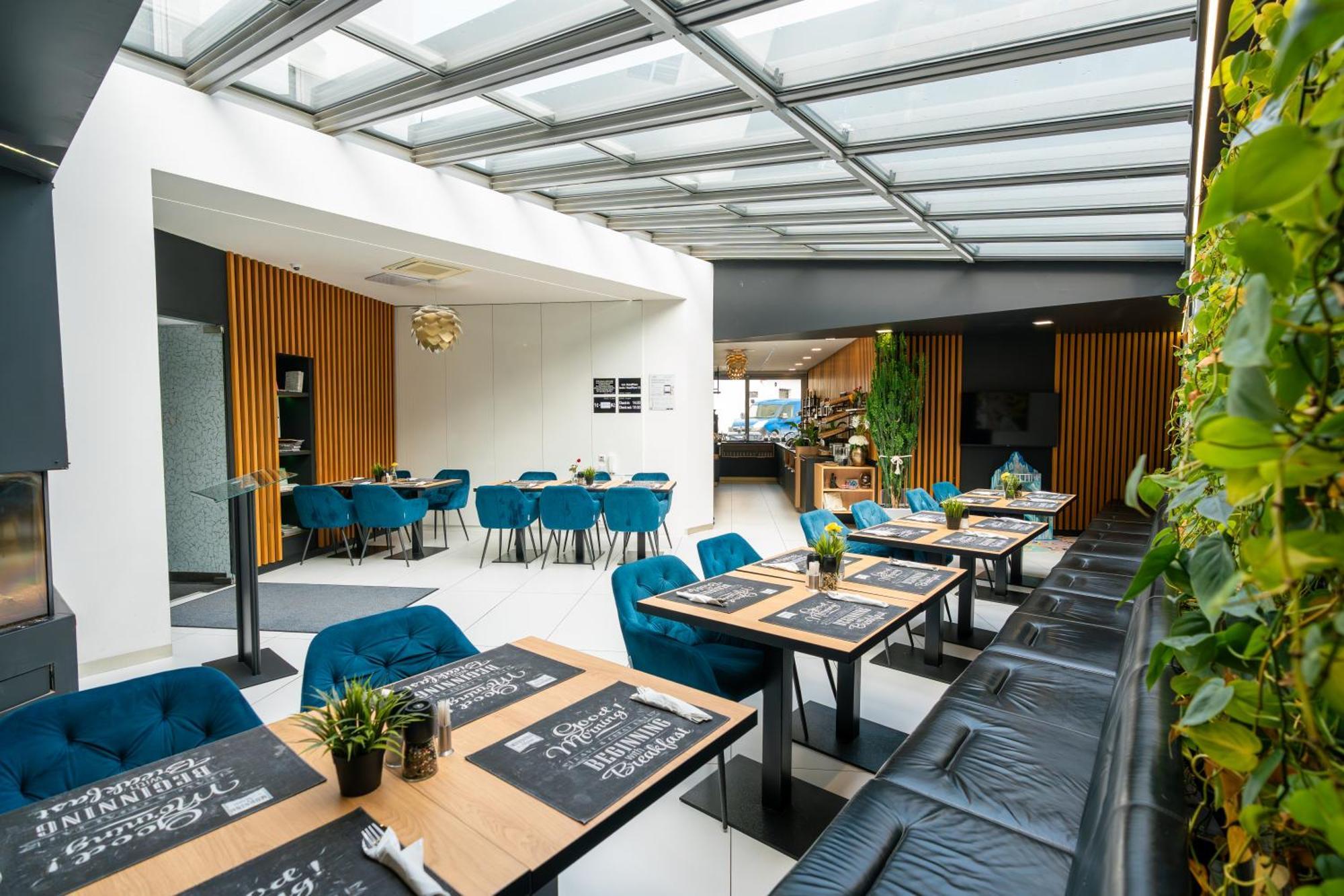 Hotel Plzeň Dış mekan fotoğraf