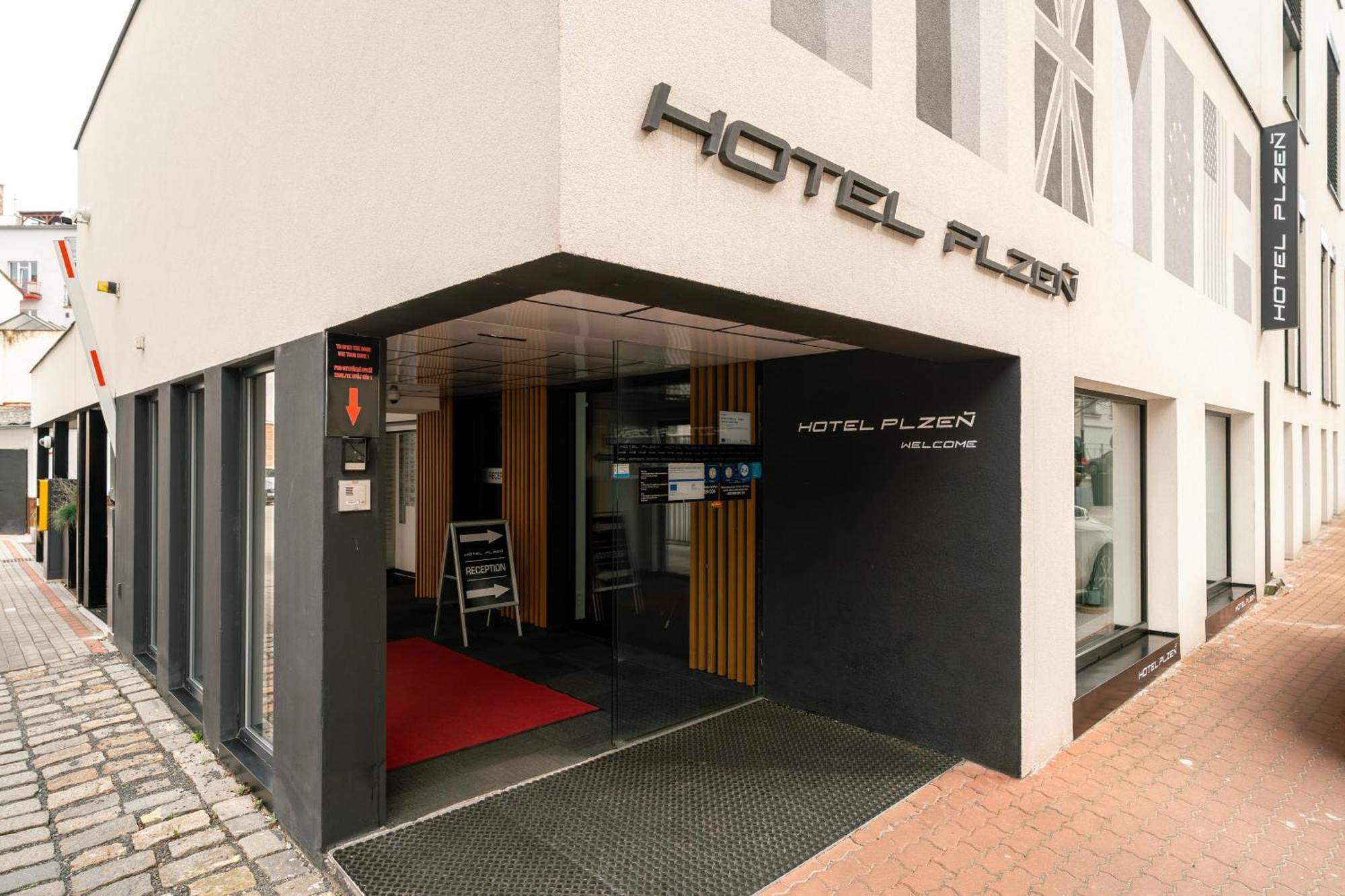 Hotel Plzeň Dış mekan fotoğraf